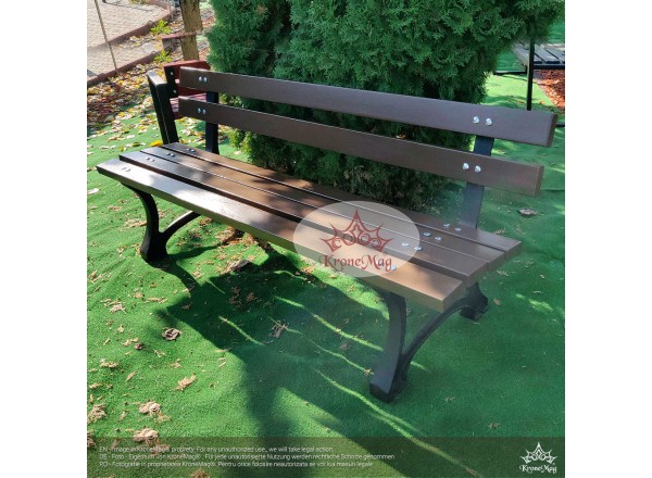 Kerti Bútor, Udvari Pad DAVOS-FR