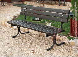 Kerti Bútor, Udvari Pad IANCA-OR