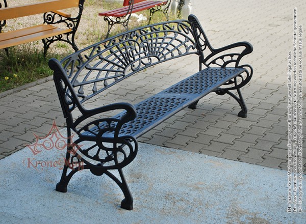 Kerti Bútor, Udvari Pad NAPOLI