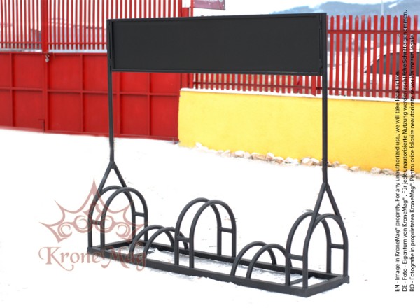 Kültéri Kerékpártároló Reklámhordozós BIKE-5P