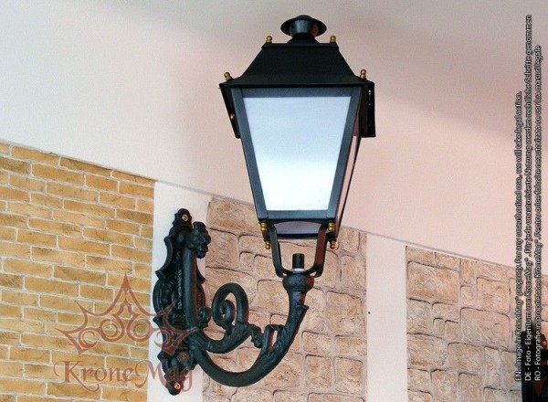 Kerti Diszes Öntöttvas Falikar, Lámpa ME503 VILLA